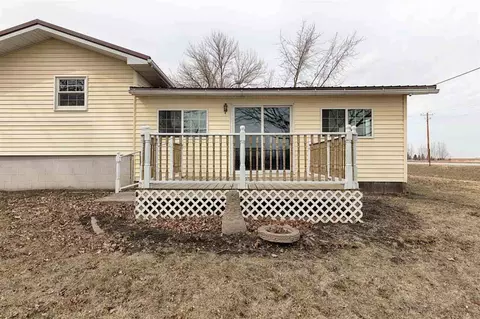459 E 2nd St, Readlyn, IA 50668 photo 14