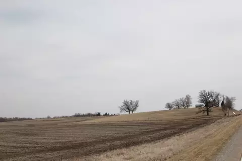 5832 18th Ave, Garrison, IA 52229 photo 1