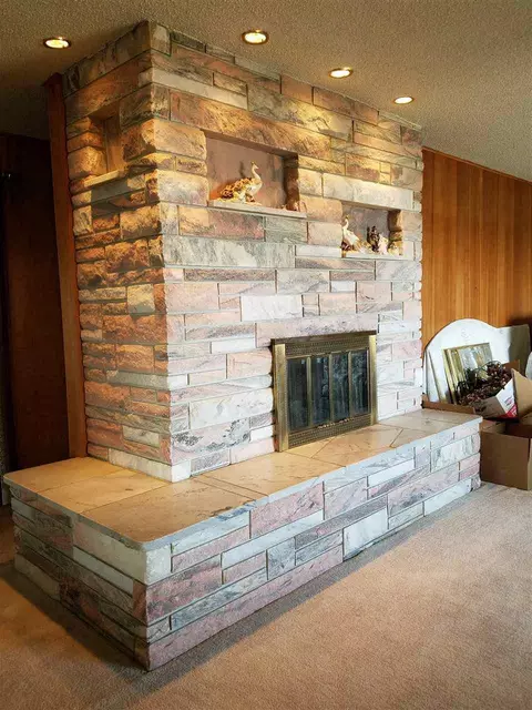 826 Eagle Rd, Waterloo, IA 50701 photo 7
