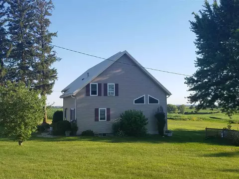 14745 Agate Rd, Elgin, IA 52141 photo 3