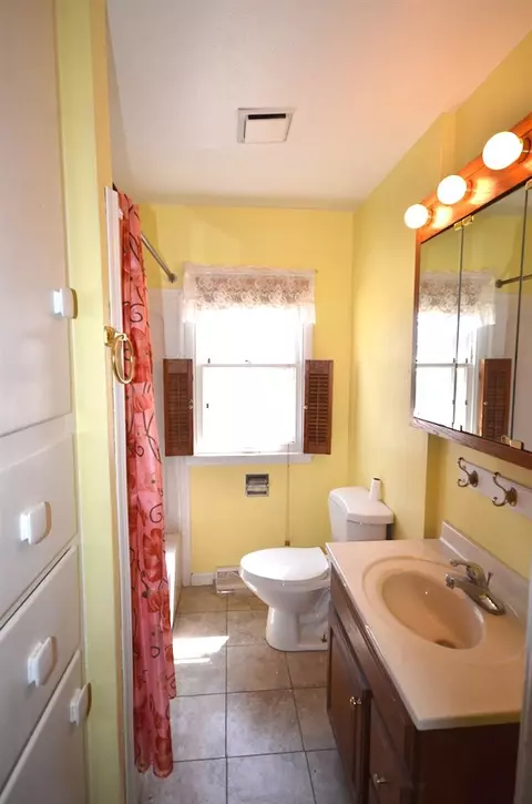 134 Vincent Rd, Waterloo, IA 50701 photo 12