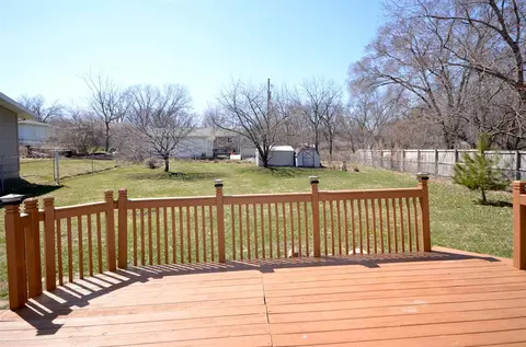 134 Vincent Rd, Waterloo, IA 50701 photo 17
