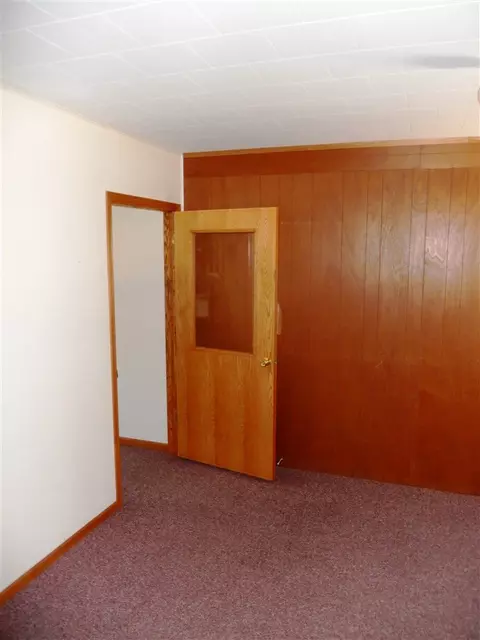 413 W 1st St, Sumner, IA 50674 photo 18