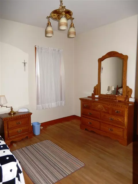 413 W 1st St, Sumner, IA 50674 photo 13