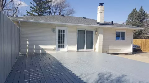 1742 E Ridgeway Ave, Waterloo, IA 50702 photo 12