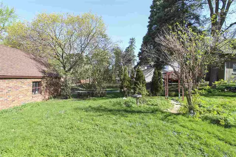 301 Frederic Ave, Waterloo, IA 50701 photo 18