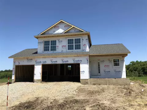 4426 Charm Dr, Waterloo, IA 50701 photo 1
