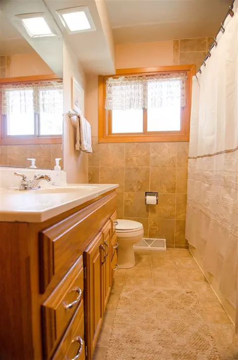 1635 E Mitchell Ave, Waterloo, IA 50702 photo 13