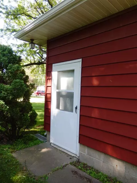 715 W 5th St, Sumner, IA 50674 photo 18