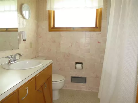 161 Letsch Rd, Waterloo, IA 50701 photo 10