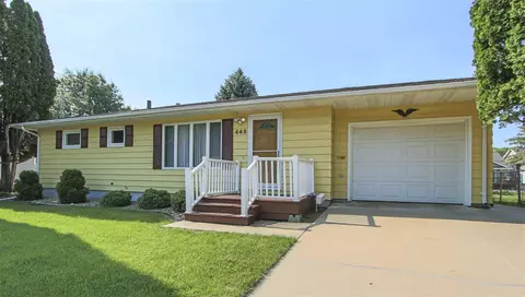 445 Devonshire Dr, Waterloo, IA 50701 photo 18