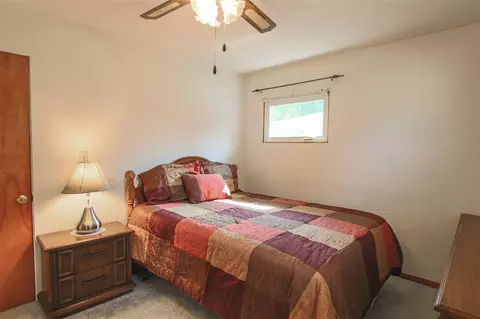 445 Devonshire Dr, Waterloo, IA 50701 photo 13