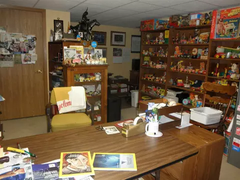 302 Alice St, Aurora, IA 50607 photo 11