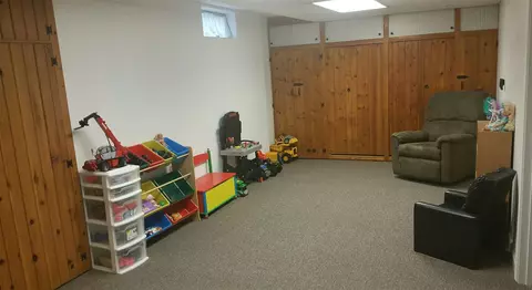 323 Bertch Ave, Waterloo, IA 50702 photo 15