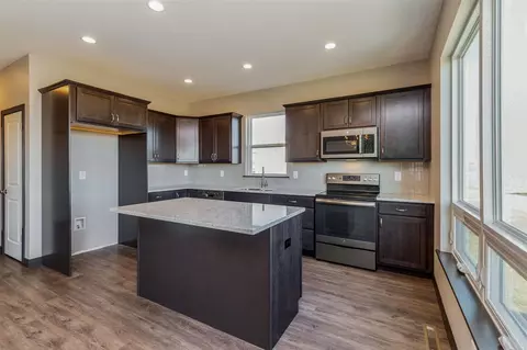 1272 Partridge Ln, Waterloo, IA 50701 photo 9