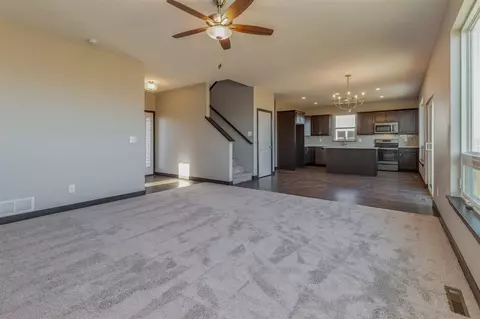 1272 Partridge Ln, Waterloo, IA 50701 photo 5