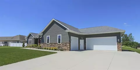 1775 Falcon Rdg, Waterloo, IA 50701 photo 20