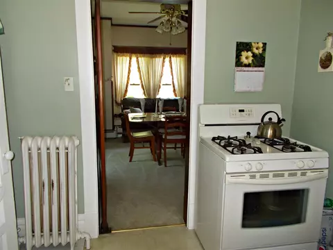 900 1st St E, Independence, IA 50644 photo 11