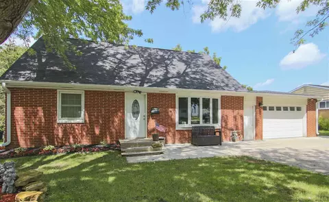 1731 E Mitchell Ave, Waterloo, IA 50702 photo 3