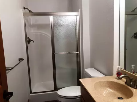 1214 Walnut St, Decorah, IA 52101 photo 12