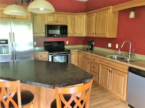 1214 Walnut St, Decorah, IA 52101 photo 8