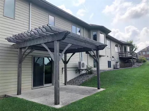 1214 Walnut St, Decorah, IA 52101 photo 18