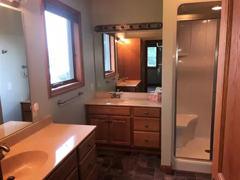 1214 Walnut St, Decorah, IA 52101 photo 16