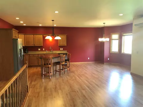 1214 Walnut St, Decorah, IA 52101 photo 2