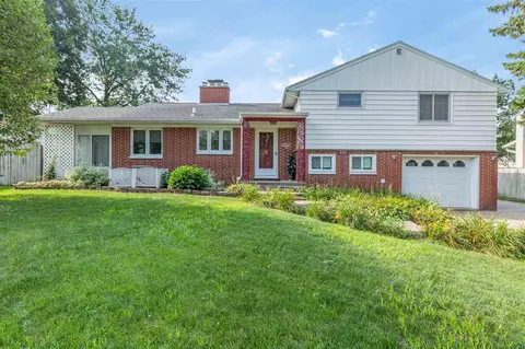 310 E Mitchell Ave, Waterloo, IA 50702 photo 2
