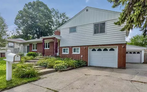 310 E Mitchell Ave, Waterloo, IA 50702 photo 1