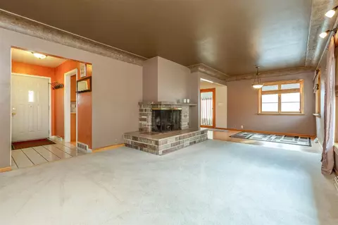 310 E Mitchell Ave, Waterloo, IA 50702 photo 8