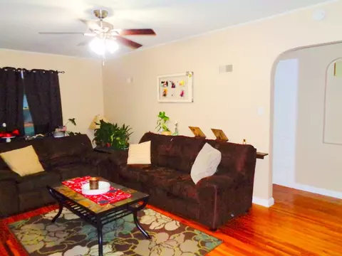 1601 Bertch Ave, Waterloo, IA 50702 photo 2