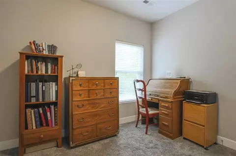 704 Clair St, Cedar Falls, IA 50613 photo 13