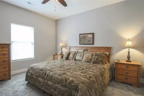 704 Clair St, Cedar Falls, IA 50613 photo 10
