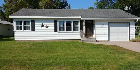 609 Main St, Plainfield, IA 50666 photo 1
