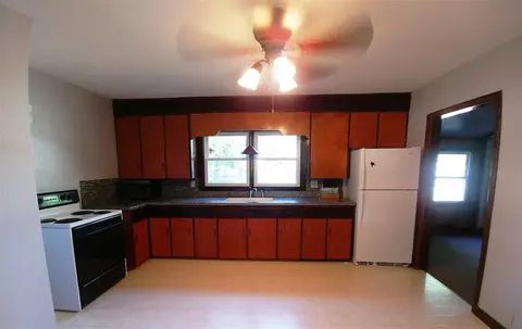 609 Main St, Plainfield, IA 50666 photo 6