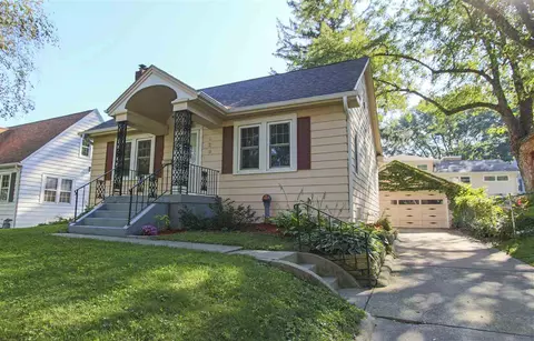 229 Prospect Blvd, Waterloo, IA 50701 photo 2