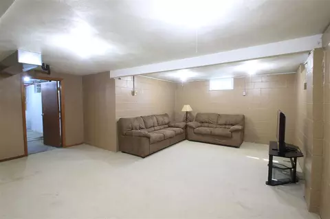 141 Letsch, Waterloo, IA 50701 photo 17