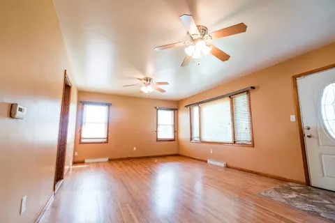 141 Letsch, Waterloo, IA 50701 photo 8
