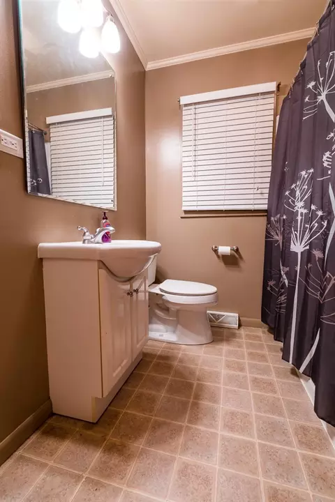 141 Letsch, Waterloo, IA 50701 photo 13