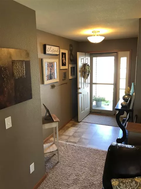 5012 Millenium Dr, Cedar Falls, IA 50613 photo 3