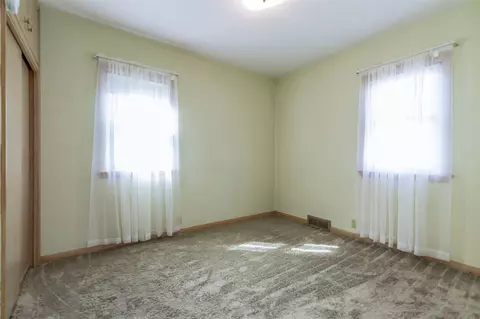 1627 Byron Ave, Waterloo, IA 50702 photo 17