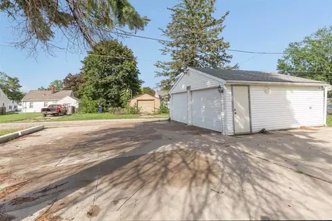 1627 Byron Ave, Waterloo, IA 50702 photo 16