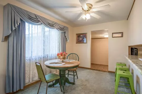 304 E Sufficool St, Hazleton, IA 50641 photo 6