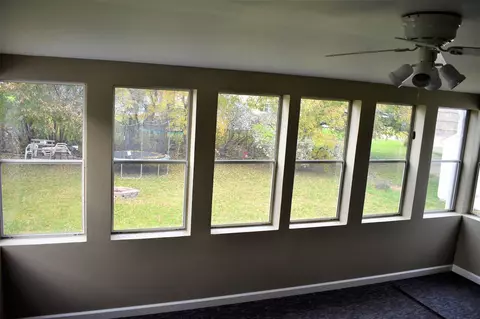 151 Cornwall St, Waterloo, IA 50702 photo 6