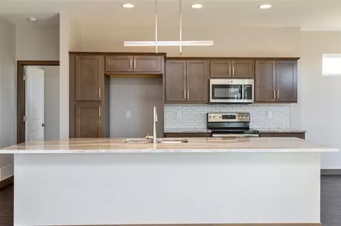 1256 Partridge Ln, Waterloo, IA 50701 photo 7