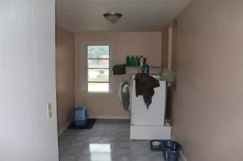 326 Main St, Mcgregor, IA 52157 photo 5