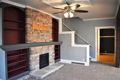 1143 Rainbow Dr, Waterloo, IA 50701 photo 9