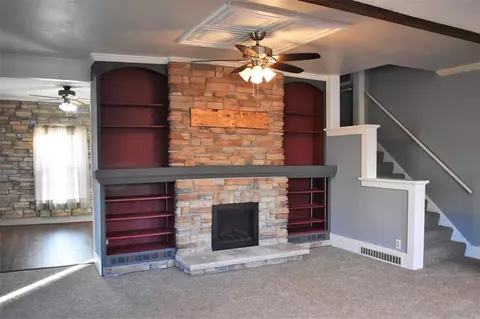 1143 Rainbow Dr, Waterloo, IA 50701 photo 8