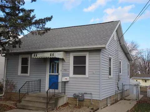 731 Wallgate Ave, Waterloo, IA 50701 photo 1